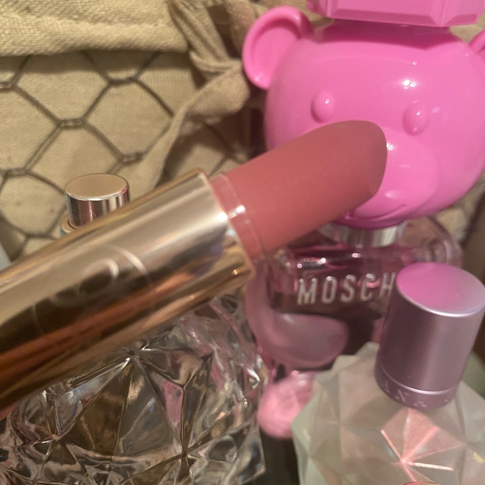 Anastasia Beverly Hills “Hush Rose” Matte full size GUC - Picture 6 of 12